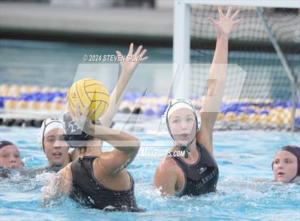Thumbnail 1 in Coronado vs. Santana (CIF SDS D1 Final) photogallery.