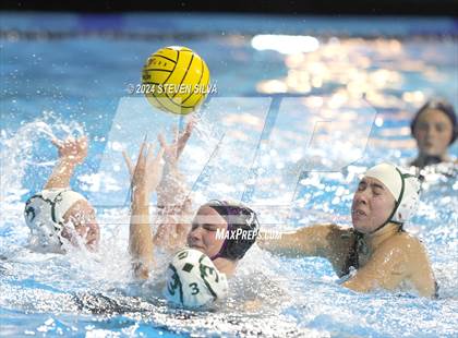 Thumbnail 3 in Coronado vs. Santana (CIF SDS D1 Final) photogallery.