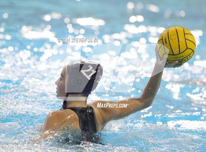 Thumbnail 3 in Coronado vs. Santana (CIF SDS D1 Final) photogallery.