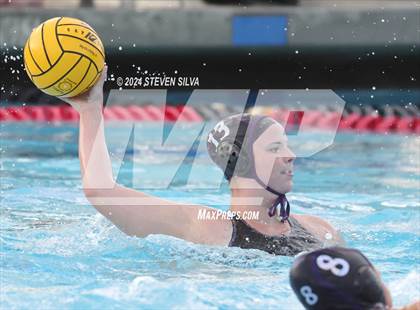 Thumbnail 1 in Coronado vs. Santana (CIF SDS D1 Final) photogallery.