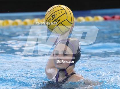 Thumbnail 2 in Coronado vs. Santana (CIF SDS D1 Final) photogallery.