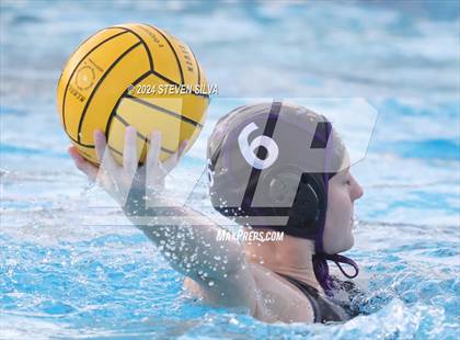 Thumbnail 1 in Coronado vs. Santana (CIF SDS D1 Final) photogallery.