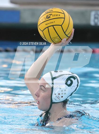 Thumbnail 2 in Coronado vs. Santana (CIF SDS D1 Final) photogallery.