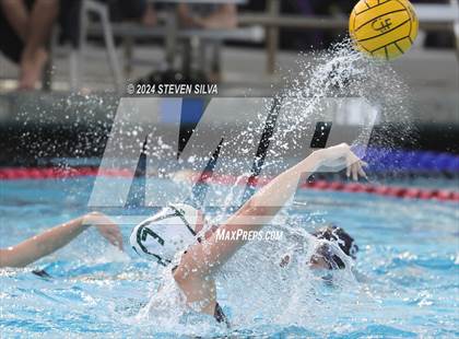 Thumbnail 1 in Coronado vs. Santana (CIF SDS D1 Final) photogallery.