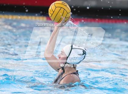 Thumbnail 3 in Coronado vs. Santana (CIF SDS D1 Final) photogallery.