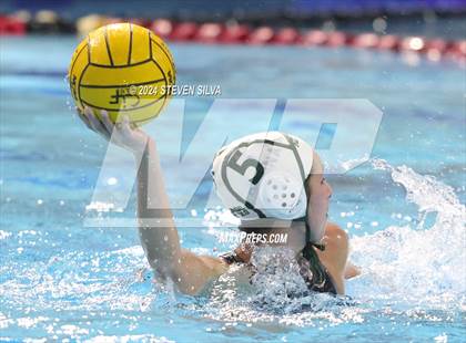 Thumbnail 3 in Coronado vs. Santana (CIF SDS D1 Final) photogallery.
