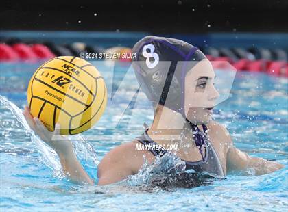 Thumbnail 2 in Coronado vs. Santana (CIF SDS D1 Final) photogallery.