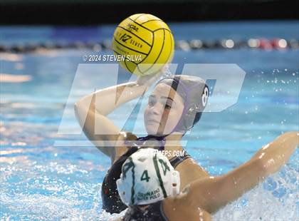 Thumbnail 1 in Coronado vs. Santana (CIF SDS D1 Final) photogallery.