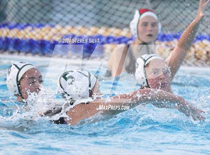 Thumbnail 3 in Coronado vs. Santana (CIF SDS D1 Final) photogallery.