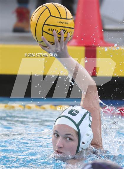 Thumbnail 1 in Coronado vs. Santana (CIF SDS D1 Final) photogallery.