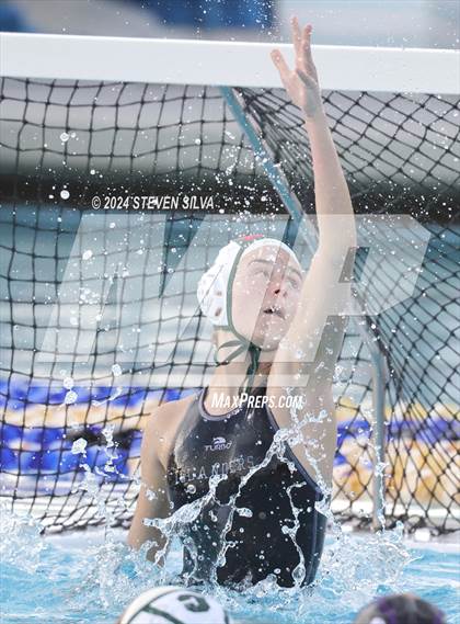 Thumbnail 1 in Coronado vs. Santana (CIF SDS D1 Final) photogallery.