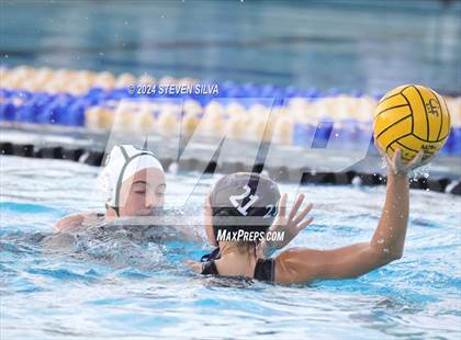 Thumbnail 3 in Coronado vs. Santana (CIF SDS D1 Final) photogallery.