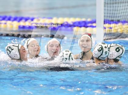 Thumbnail 1 in Coronado vs. Santana (CIF SDS D1 Final) photogallery.
