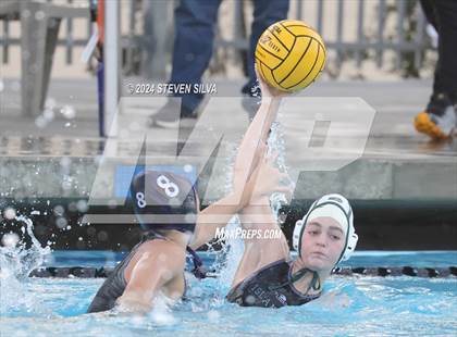 Thumbnail 1 in Coronado vs. Santana (CIF SDS D1 Final) photogallery.