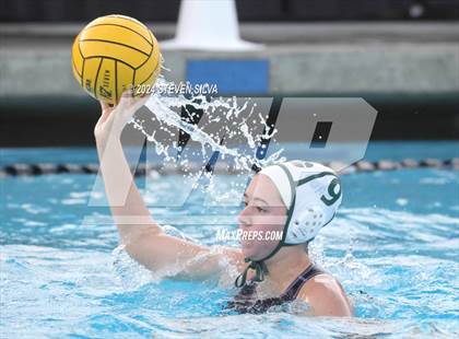 Thumbnail 2 in Coronado vs. Santana (CIF SDS D1 Final) photogallery.