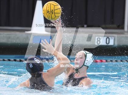Thumbnail 3 in Coronado vs. Santana (CIF SDS D1 Final) photogallery.