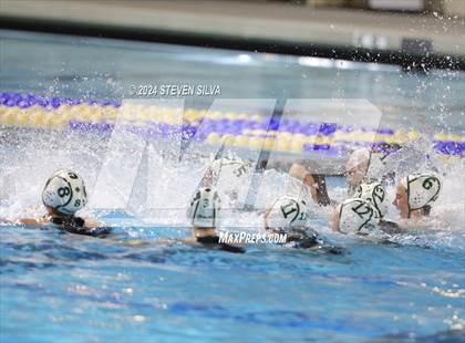 Thumbnail 1 in Coronado vs. Santana (CIF SDS D1 Final) photogallery.