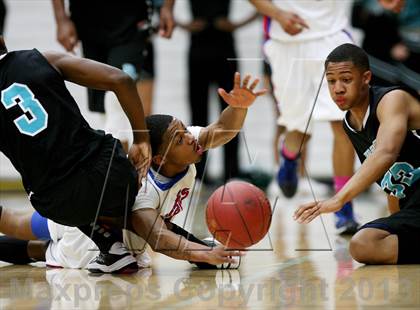 Thumbnail 1 in San Leandro vs. Deer Valley (CIF NCS D1 Final) photogallery.
