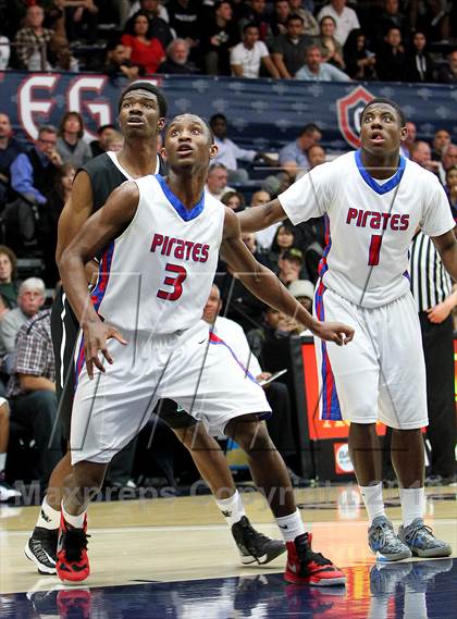 Thumbnail 2 in San Leandro vs. Deer Valley (CIF NCS D1 Final) photogallery.