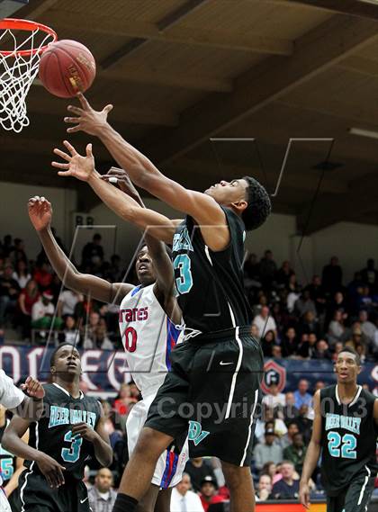 Thumbnail 3 in San Leandro vs. Deer Valley (CIF NCS D1 Final) photogallery.