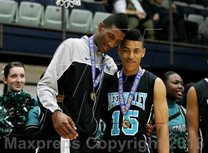 Thumbnail 1 in San Leandro vs. Deer Valley (CIF NCS D1 Final) photogallery.