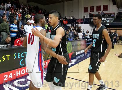 Thumbnail 1 in San Leandro vs. Deer Valley (CIF NCS D1 Final) photogallery.