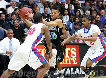 Thumbnail 2 in San Leandro vs. Deer Valley (CIF NCS D1 Final) photogallery.