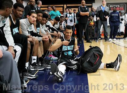 Thumbnail 2 in San Leandro vs. Deer Valley (CIF NCS D1 Final) photogallery.