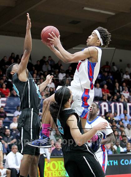 Thumbnail 2 in San Leandro vs. Deer Valley (CIF NCS D1 Final) photogallery.