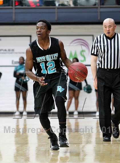 Thumbnail 2 in San Leandro vs. Deer Valley (CIF NCS D1 Final) photogallery.