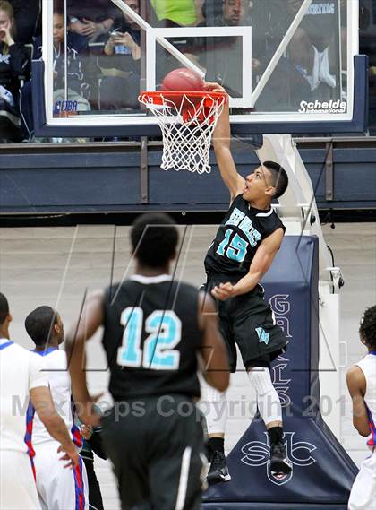Thumbnail 2 in San Leandro vs. Deer Valley (CIF NCS D1 Final) photogallery.