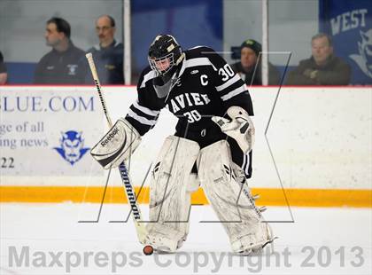 Thumbnail 2 in Xavier vs. Notre Dame photogallery.