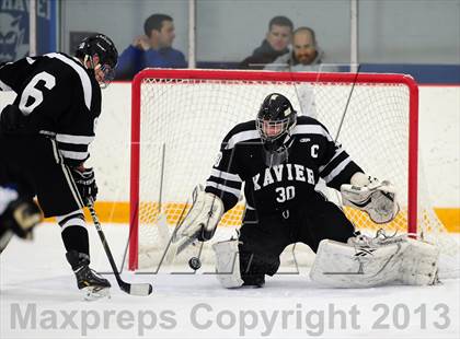 Thumbnail 3 in Xavier vs. Notre Dame photogallery.