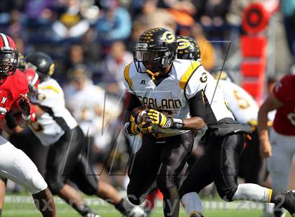 Thumbnail 3 in Garland vs. Horn (UIL 5A Division I Bi-District Playoff) photogallery.