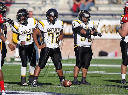 Thumbnail 2 in Garland vs. Horn (UIL 5A Division I Bi-District Playoff) photogallery.