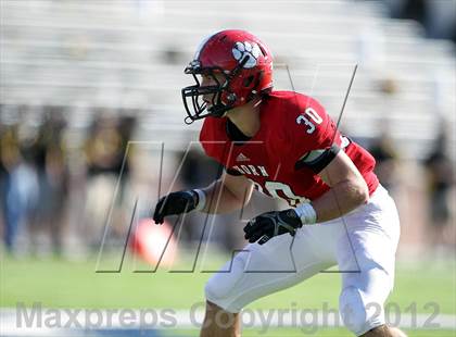 Thumbnail 2 in Garland vs. Horn (UIL 5A Division I Bi-District Playoff) photogallery.