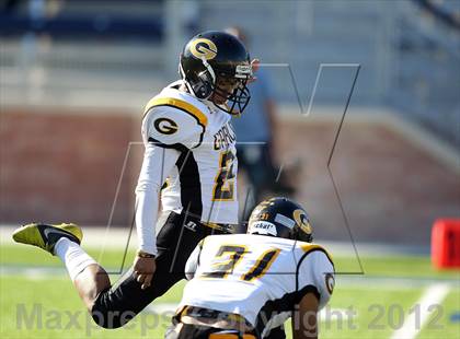Thumbnail 3 in Garland vs. Horn (UIL 5A Division I Bi-District Playoff) photogallery.