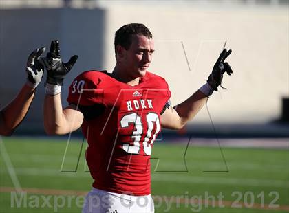 Thumbnail 3 in Garland vs. Horn (UIL 5A Division I Bi-District Playoff) photogallery.