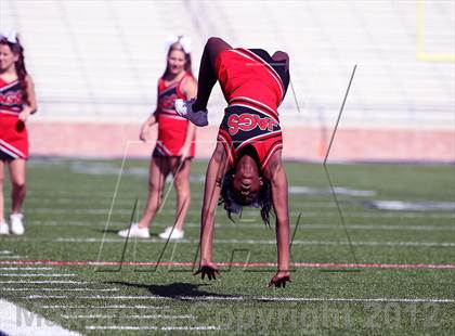Thumbnail 1 in Garland vs. Horn (UIL 5A Division I Bi-District Playoff) photogallery.
