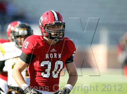 Thumbnail 2 in Garland vs. Horn (UIL 5A Division I Bi-District Playoff) photogallery.