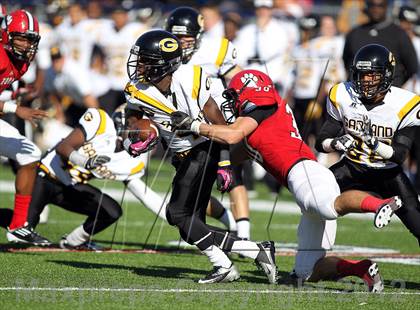 Thumbnail 1 in Garland vs. Horn (UIL 5A Division I Bi-District Playoff) photogallery.