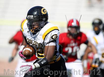 Thumbnail 2 in Garland vs. Horn (UIL 5A Division I Bi-District Playoff) photogallery.