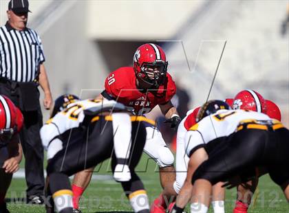 Thumbnail 3 in Garland vs. Horn (UIL 5A Division I Bi-District Playoff) photogallery.