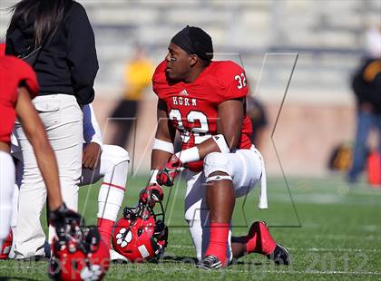 Thumbnail 2 in Garland vs. Horn (UIL 5A Division I Bi-District Playoff) photogallery.