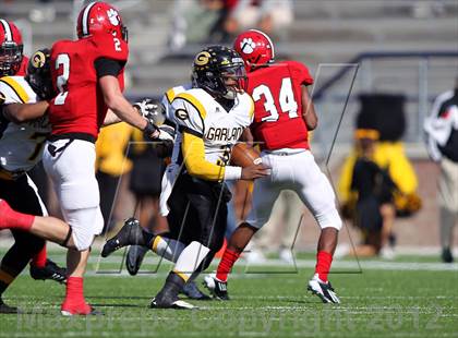 Thumbnail 2 in Garland vs. Horn (UIL 5A Division I Bi-District Playoff) photogallery.