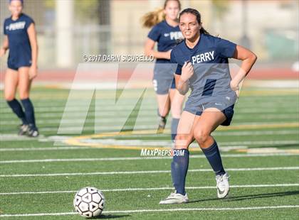 Thumbnail 2 in Perry vs. Highland (Coyote Classic)  photogallery.