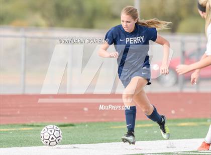 Thumbnail 2 in Perry vs. Highland (Coyote Classic)  photogallery.