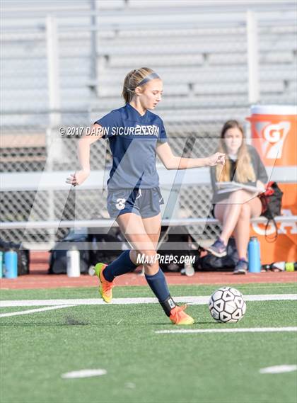 Thumbnail 2 in Perry vs. Highland (Coyote Classic)  photogallery.