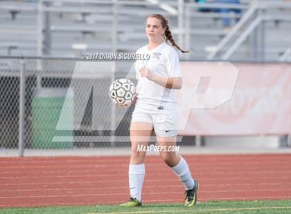 Thumbnail 3 in Perry vs. Highland (Coyote Classic)  photogallery.
