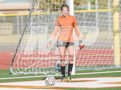 Thumbnail 2 in Perry vs. Highland (Coyote Classic)  photogallery.